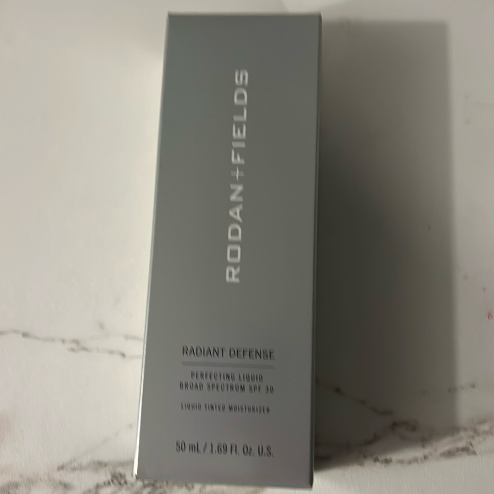 Rodan + Fields Radiant Defense Sand 3